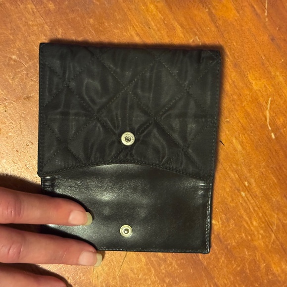 Prada Vintage Quilted Compact Wallet in Nylon & Leather w/ Snap Closure EUC - Picture 5 of 5